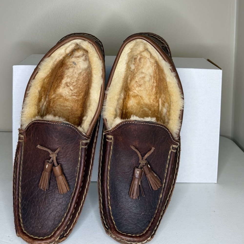 Cabela's Rich Brown Leather Tassel Slip-Ons - Picture 3 of 5